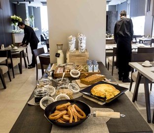 Desayuno buffet  Vincci Mercat Valencia